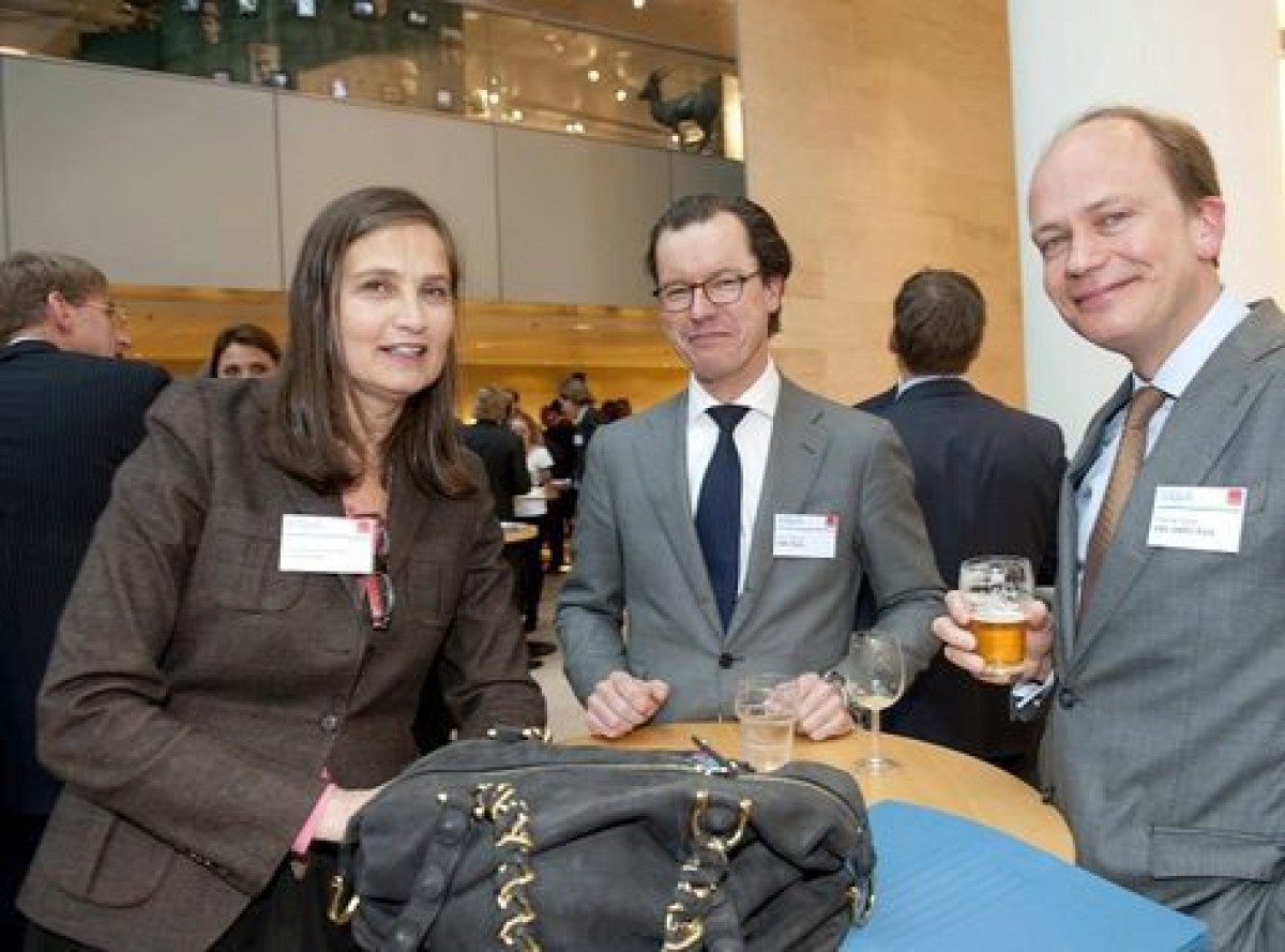 Bezoek de komende M&A Cafés op 19 september, 31 oktober en 21 november 2012