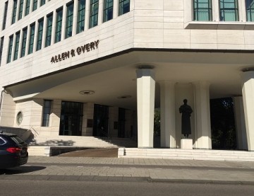 Allen & Overy legal adviseur PAI bij verkoop Roompot