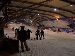 Alychlo koopt weer aandelen SnowWorld bij