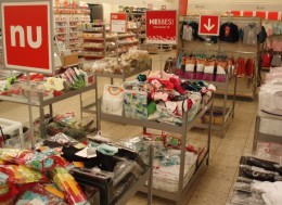 Jumbo-familie Van Eerd en Parcom nemen HEMA over