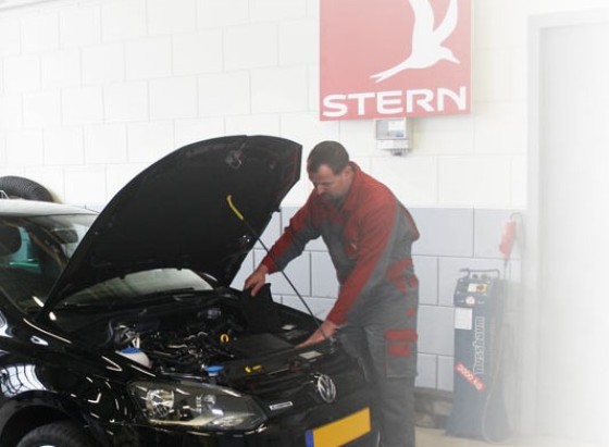 Fusiegesprekken Stern en Hedin op lange baan