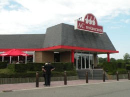 La Place neemt AC Restaurants over