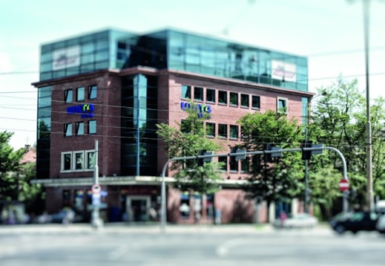 Unit4 blijft in handen van Advent