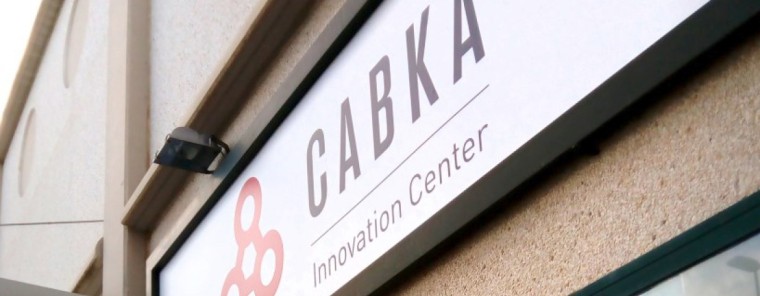 Spac lijft Cabka in en neemt naam dochter aan