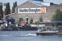 Beleggers willen verkoop Hunter Douglas onderzoeken