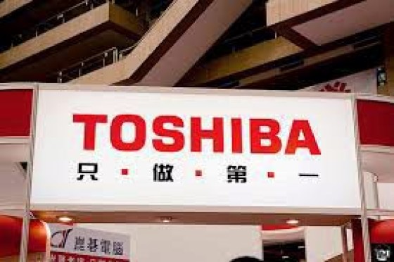 Toshiba valt uiteen in drie brokken