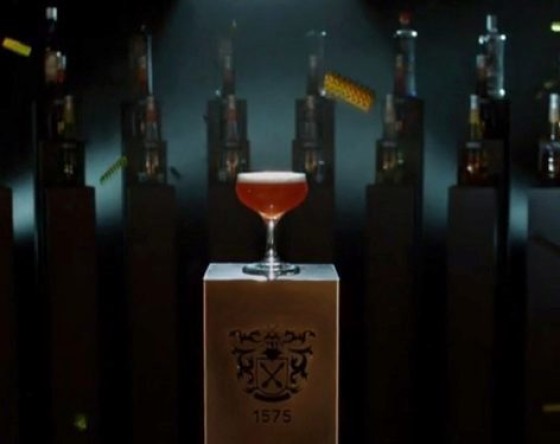 Lucas Bols kondigt nieuwe dochter aan