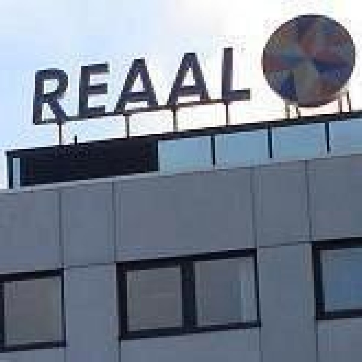 Delta Lloyd overweegt overname Reaal