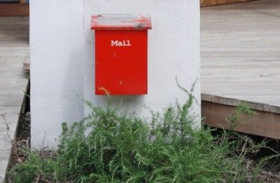 Keijzer: postbezorging in gevaar zonder fusie PostNL en Sandd