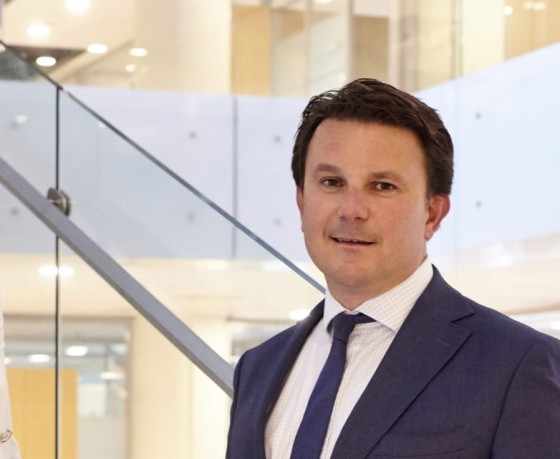 Van der Hoek van Houthoff naar Active Capital Company