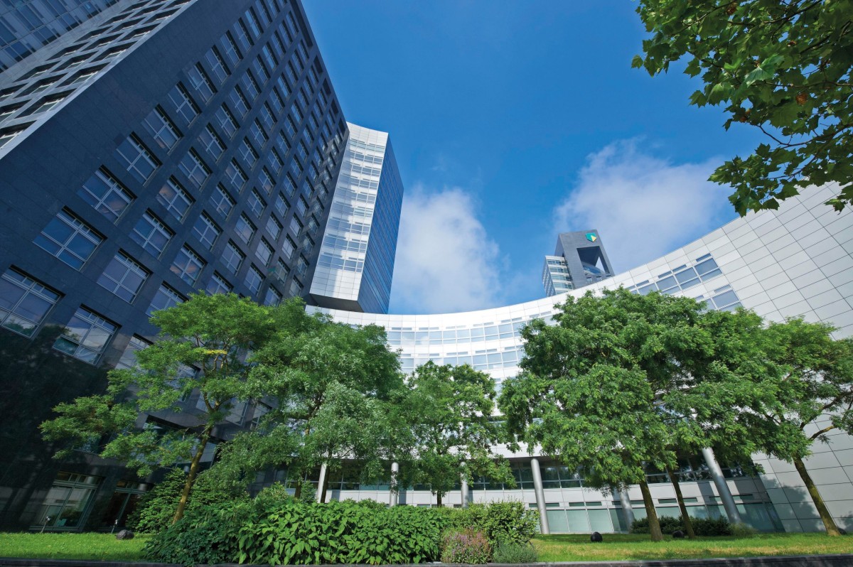 ABN AMRO verkoopt hoofdkantoor op Zuidas