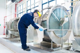 Franse moeder verkoopt Stahl aan Duits concern Henkel