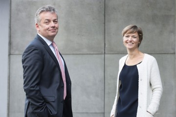 Citigate First Financial slaat op gong en heeft nieuws