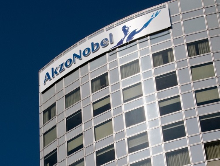 Aandeelhouders AkzoNobel manen tot gesprek met jager PPG