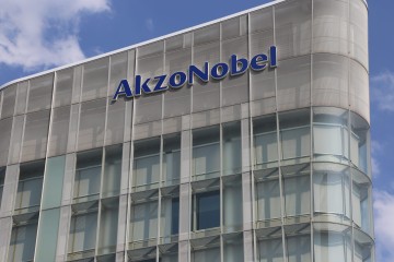 Akzo: miljarden naar aandeelhouders