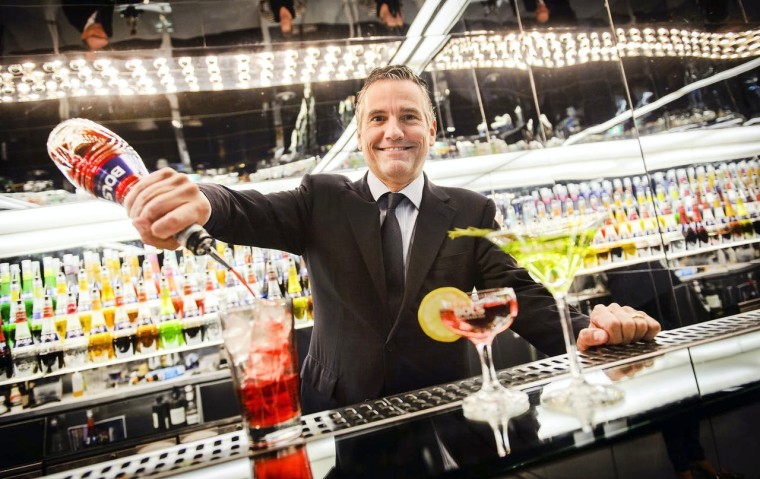 Lucas Bols koopt Fluère