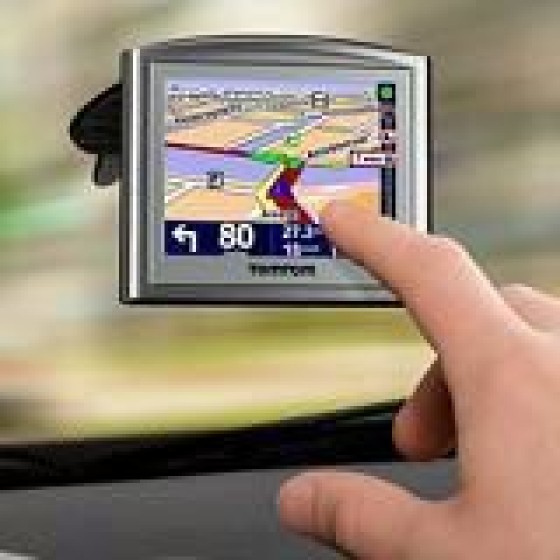 TomTom neemt het Poolse Finder over