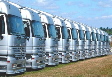 Daimler brengt trucks en bussen naar de beurs