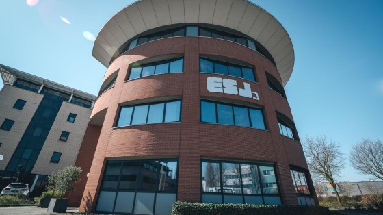 Vlaamse accountant koopt twee Nederlandse kantoren