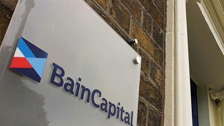 Bain Capital matigt groei in reactie op veranderende markt