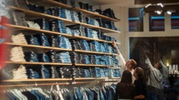 Failliet MUD Jeans opgekocht voor ruim een kwart miljoen