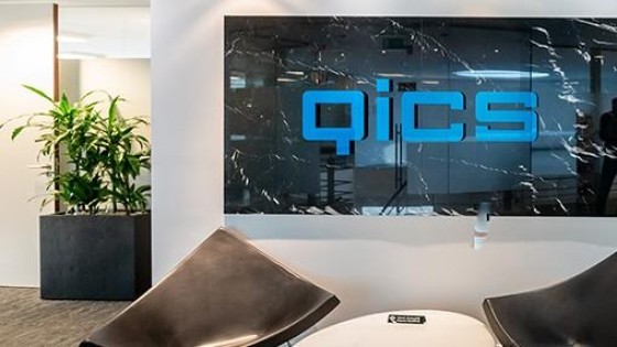 Main stuurt dochter uit Katwijk aan Zee op overnamepad