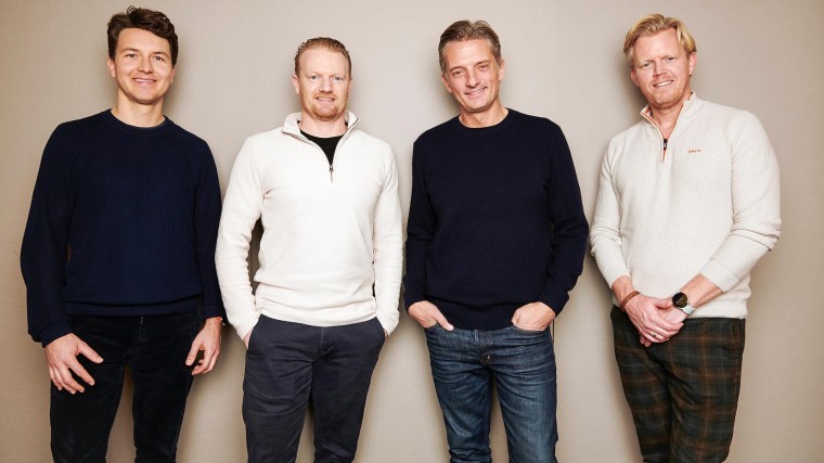 Jongens uit Spakenburg schoppen het tot deal in Londen