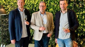 Albers Alligator vindt twee nieuwe eigenaren