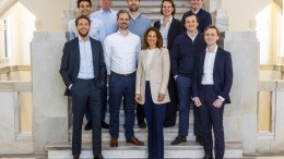 'Minderheidsaandeelheidshouder gecombineerd met actieve betrokkenheid'