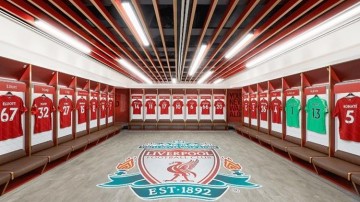 Voetbalclub Liverpool is in de etalage gezet