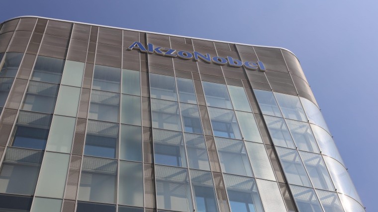 AkzoNobel gaat flink in de kosten snijden