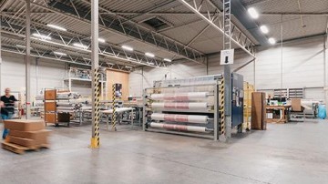 Kopers in gesprek over doorstart stoffenhandel Kobe