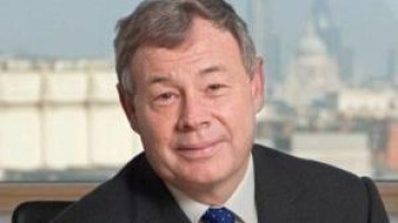 King of Mining M&A verlaat JP Morgan Cazenove voor juridische strijd FSA