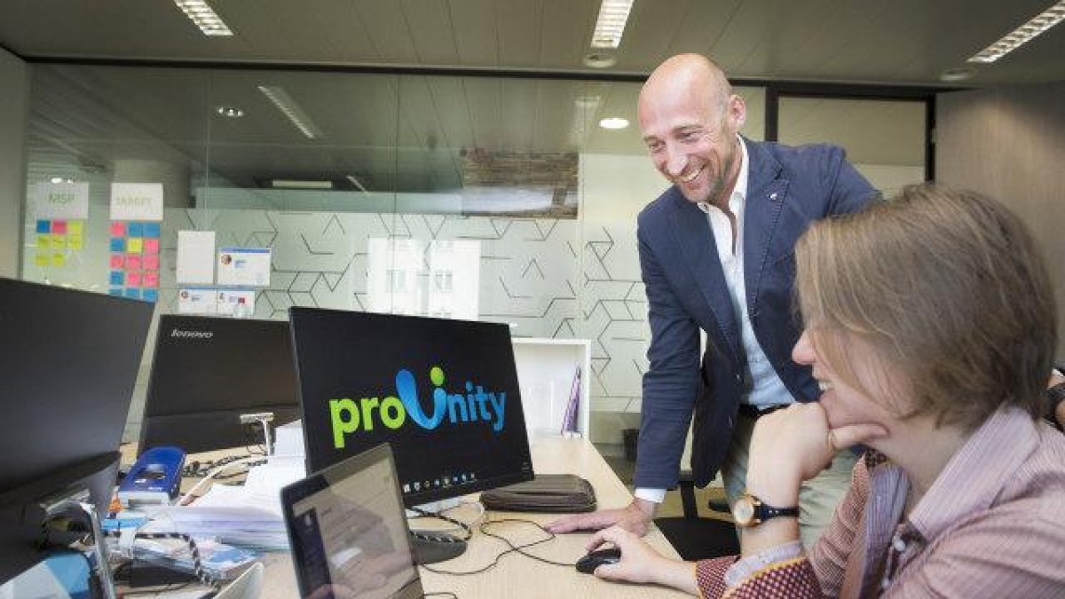 HeadFirst neemt ProUnity in België over