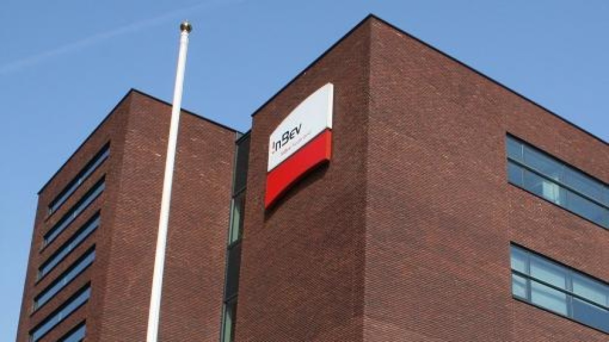 ABInBev nadert junkstatus door schuld