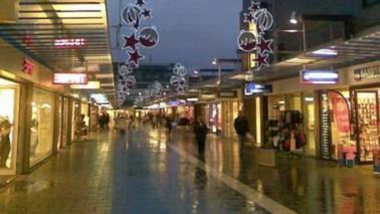 CVC Capital koopt parfumketen Douglas