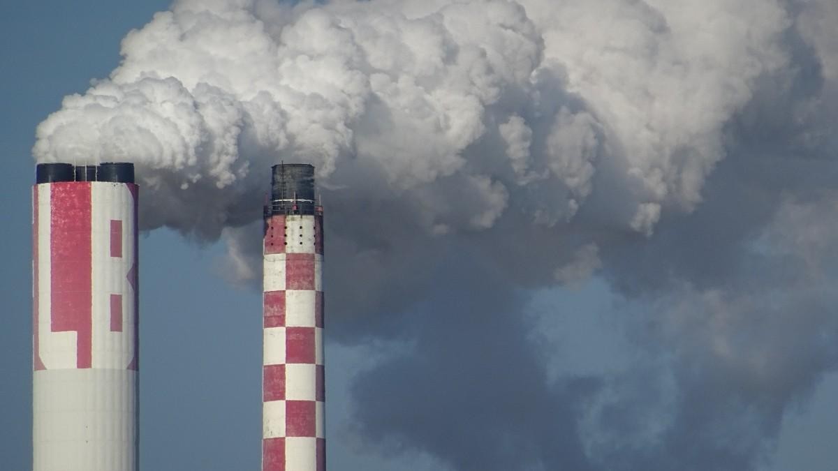 'Wetgeving als investeerders niet sneller uitstoot verminderen'