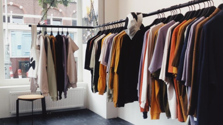 Weer wacht een failliet modemerk op een koper