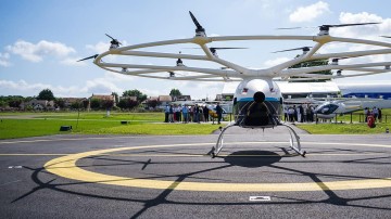 Failliet bedrijf voor vliegende taxi rekent op investeerder