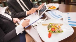 Overnames voedingsector: The incredible shrinking midmarket