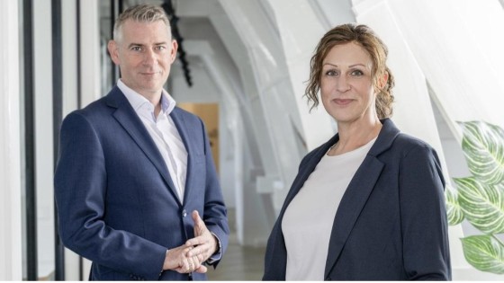 Medewerkers nemen PR-bureaus Whizpr en Deepr over