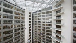 Discussieer mee met Jeroen Drost (NPM Capital), Ton van Veen (Jumbo) en Roland van Dijk (Arcadis) op de Nieuwjaarsborrel in The Edge