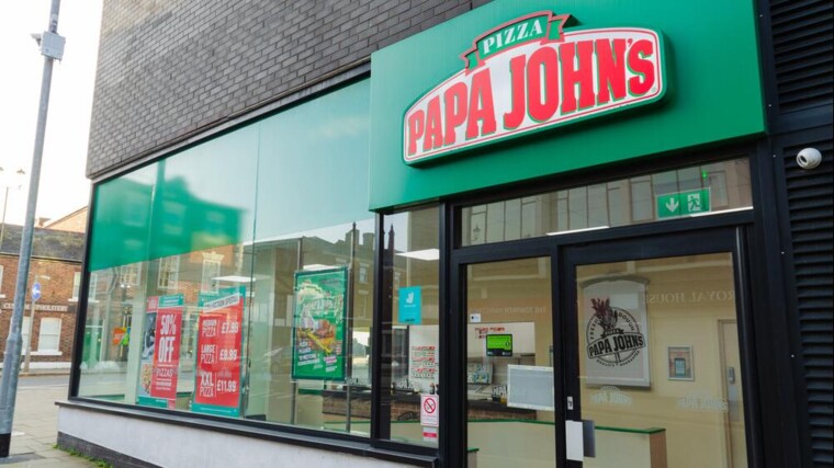 Nieuwe poging om pizzaketen Papa John's van de beurs te halen