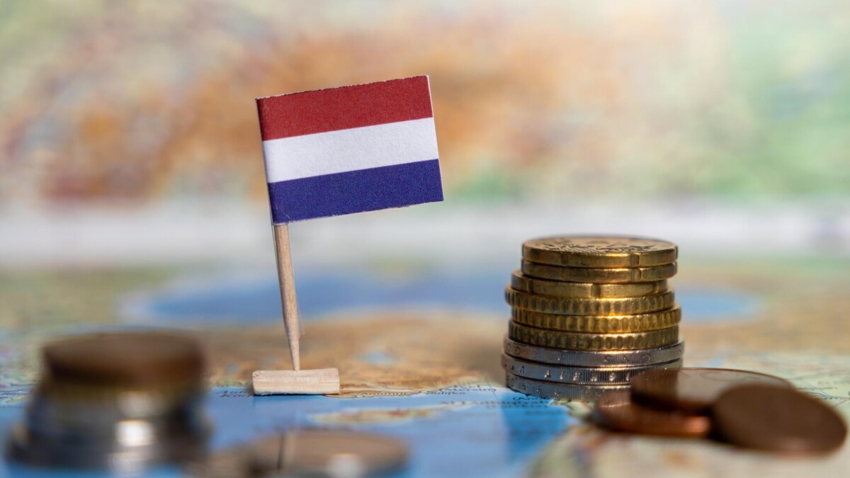 Nederland en kapitaal.