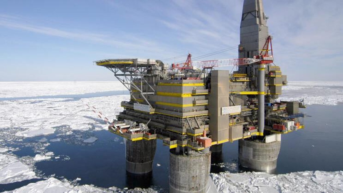 Shell wacht nog op 1,1 miljard voor Russische dochter