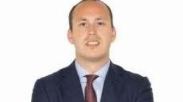 Oud ING'er Monte Hoekstra versterkt gelederen Aperghis & Co