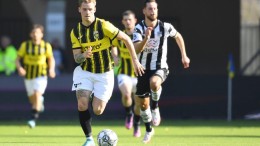 Vastgoedbaas Van de Kuit wil voetbalclub Vitesse kopen
