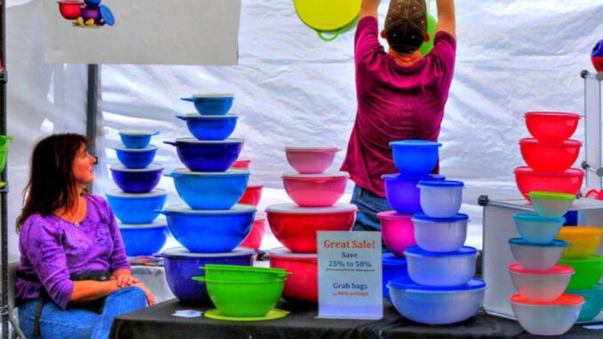 Beursgenoteerd Tupperware bezwijkt onder de schulden