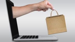 Vijf redenen voor overnamegolf webshops
