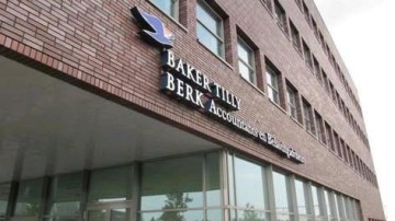 Topman Baker Tilly Berk weg om fiscale constructie